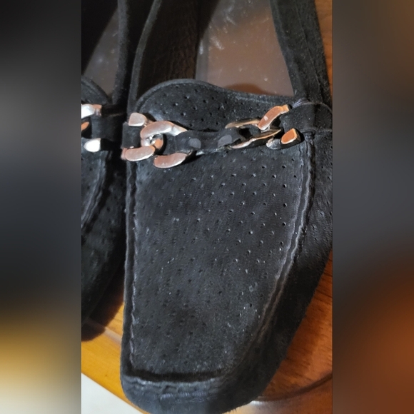 STUART WEITZMAN Black Suede Embellished Driving Loafers Womens Size 9 - Picture 9 of 10